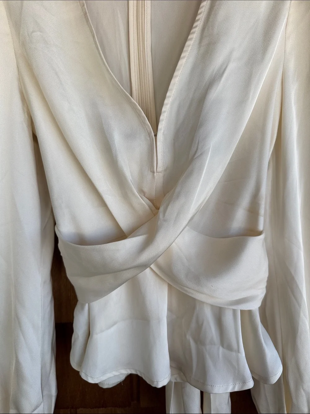 Astr elegant cream